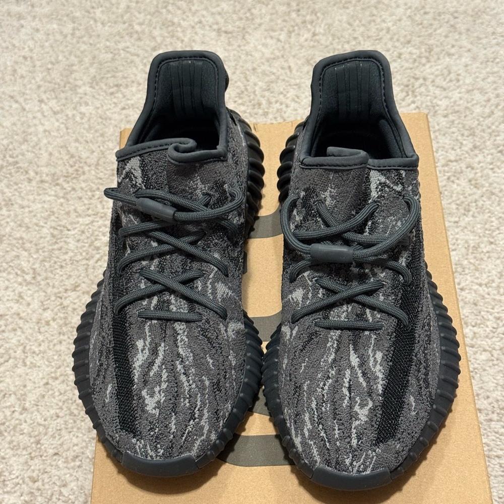 Adidas Yeezy Boost 350 V2 MX DARK SALT